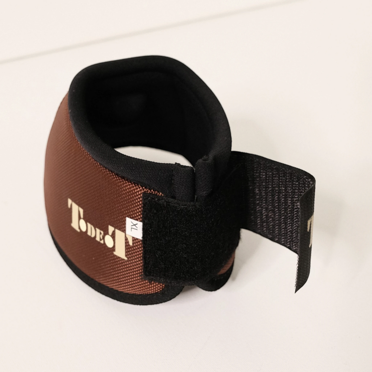 TdeT - Cloches Kevlar protège-glomes marron