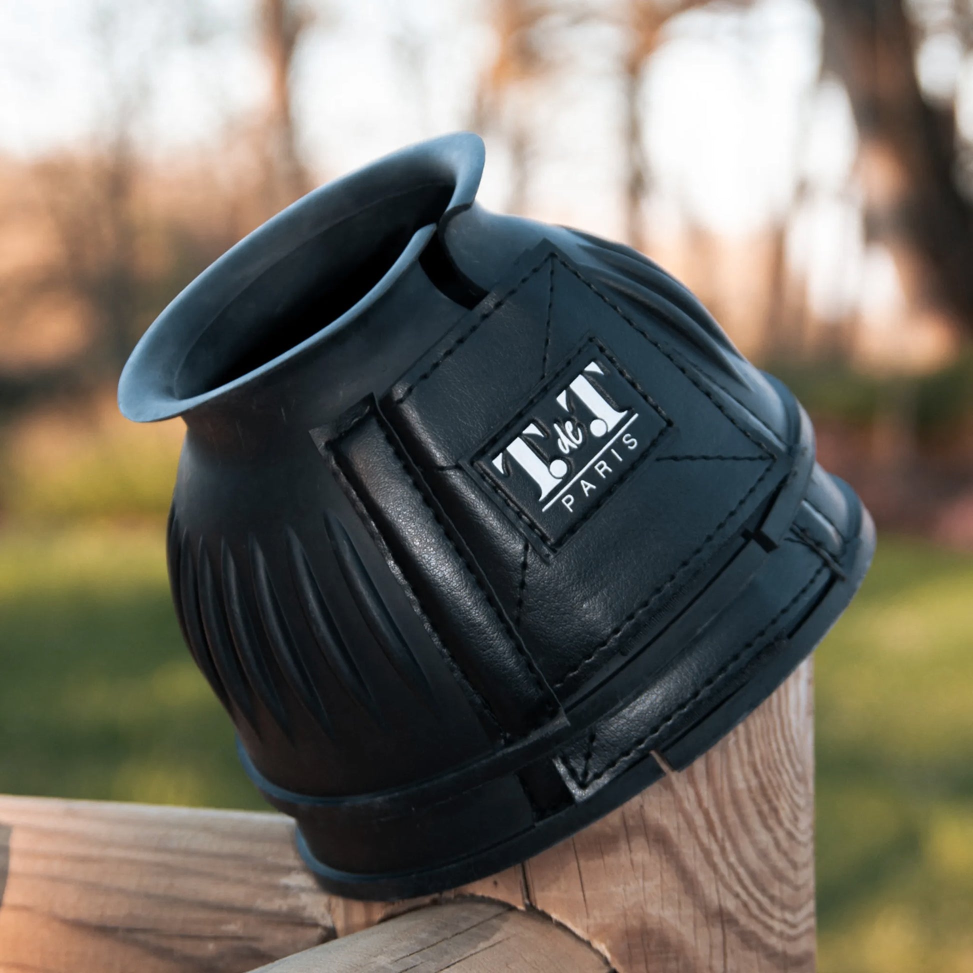 TdeT - Rubber bell boots with Velcro black
