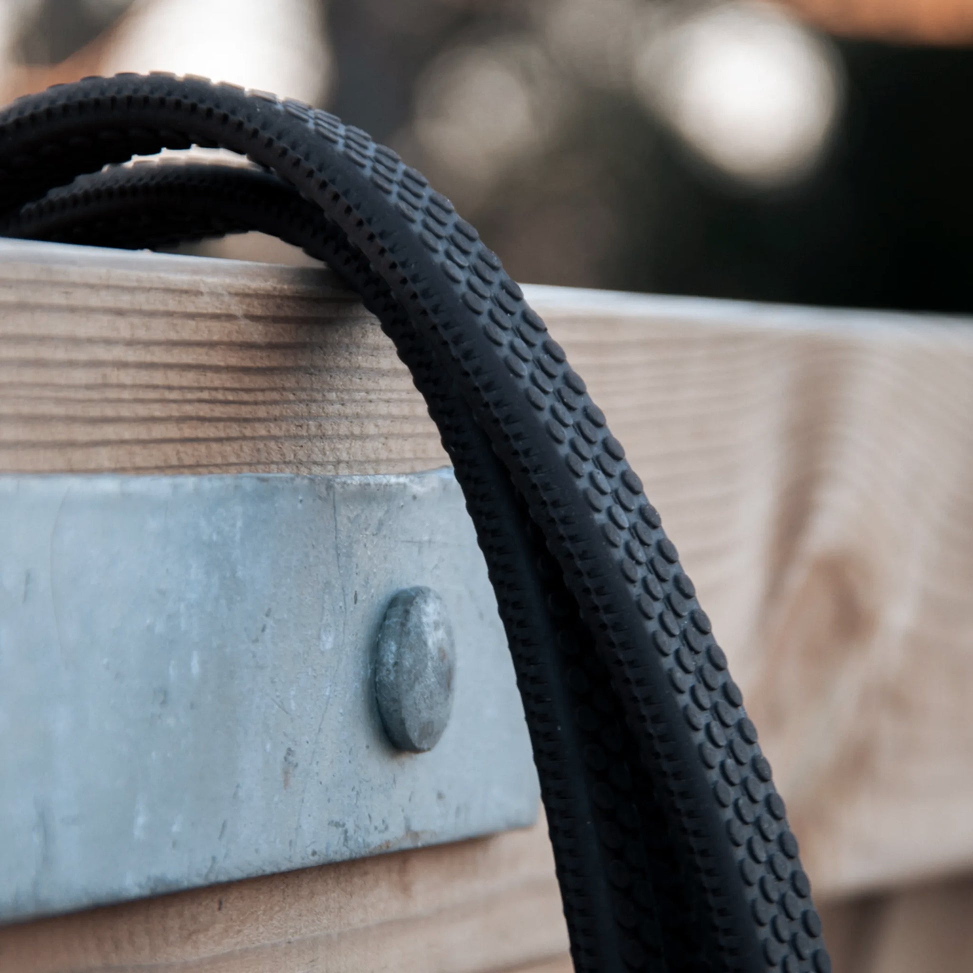 TdeT - Rubber reins large studs black