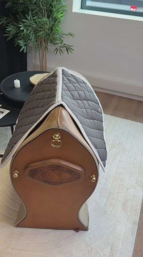 Charger la vidéo : TdeT - Tapis de CSO Fontainebleau gris blanc