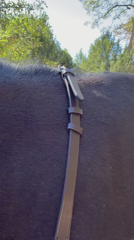 Load video: TdeT - Rênes ultragrip à arrêtoirs havane